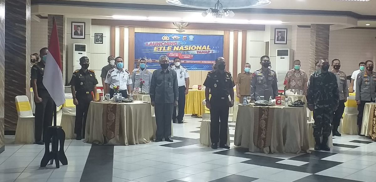 Ketua Pengadilan Tinggi Gorontalo mengikuti acara Launching ETLE Nasional Tahap I