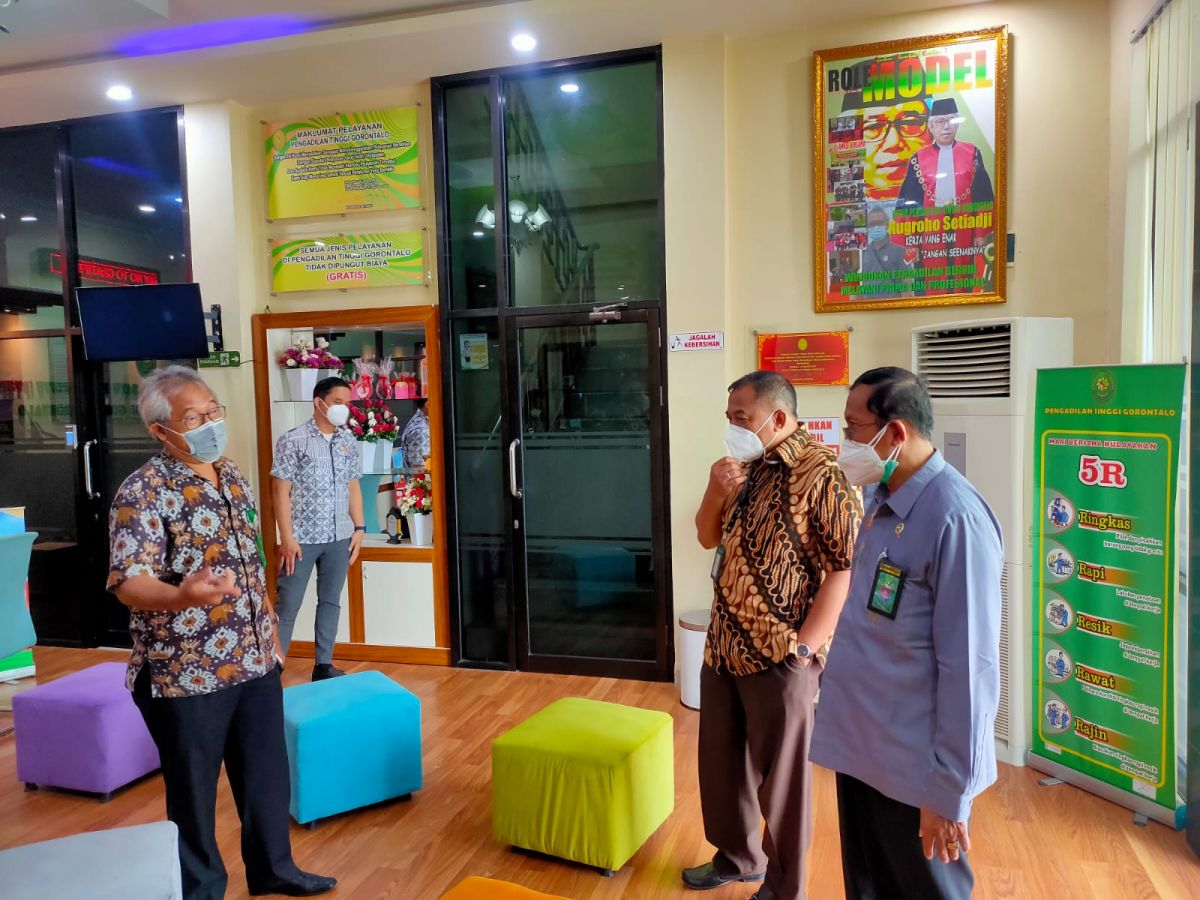 Kepala Biro Perencanaan mengunjungi Pengadilan Tinggi Gorontalo
